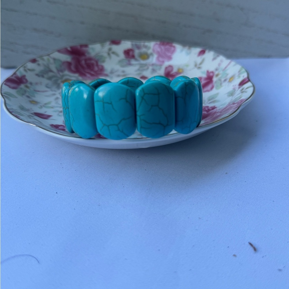 Turquoise Stretch Bracelet - Picture 8 of 10